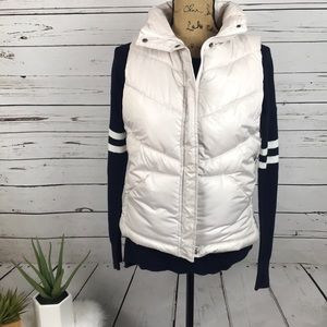 NWT Old Navy puffer vest